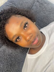 Wispys in clusters +bottom lashes